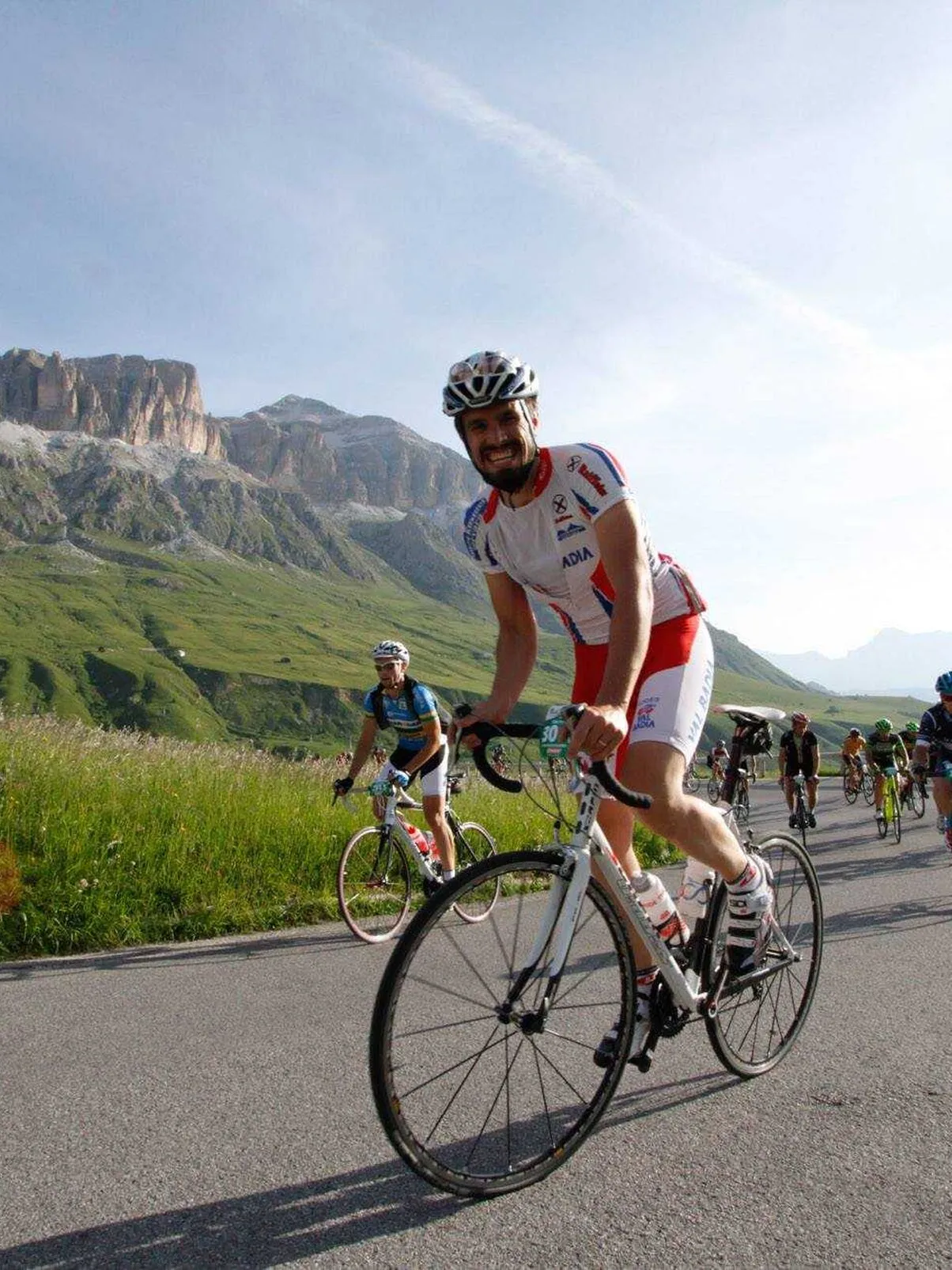 Oskar irsara passo pordoi